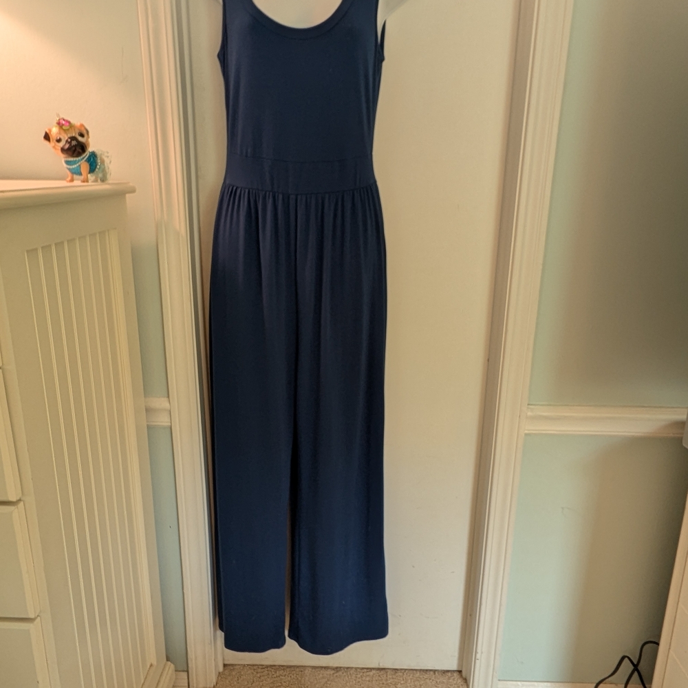 Chic Navy Sleeveless Jumpsuit
